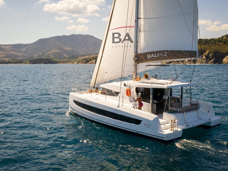 Charteryacht Bali 4.2 La Luna in Kroatien von Trend Travel Yachting 1
